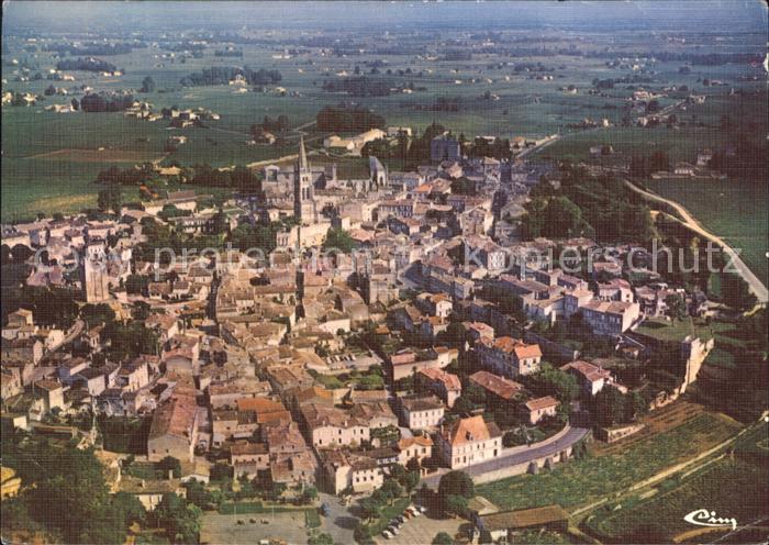 Saint-Emilion Vue generale aerienne