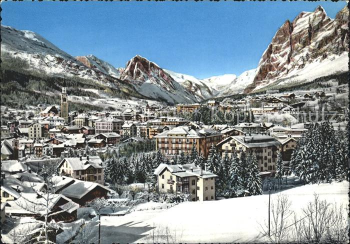 Cortina d Ampezzo mit Col Rosa