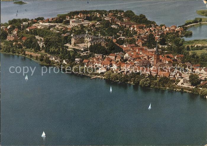 Ploen See Fliegeraufnahme