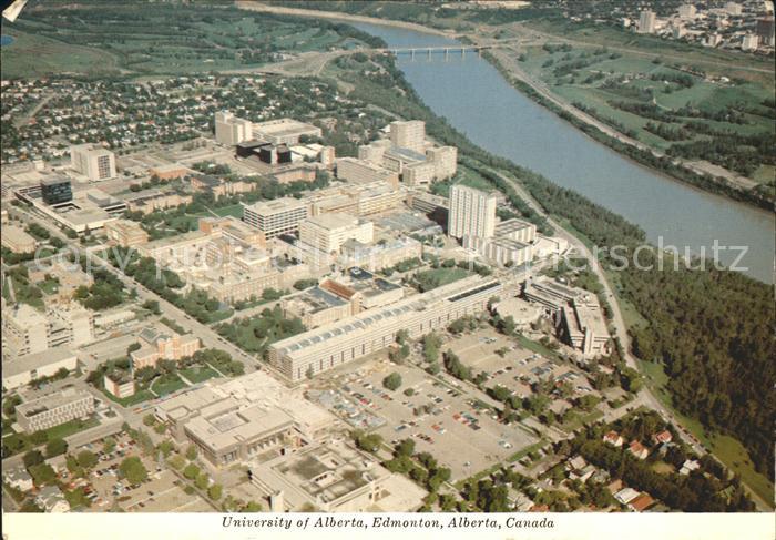 Alberta  Fliegeraufnahme mit Universitaet