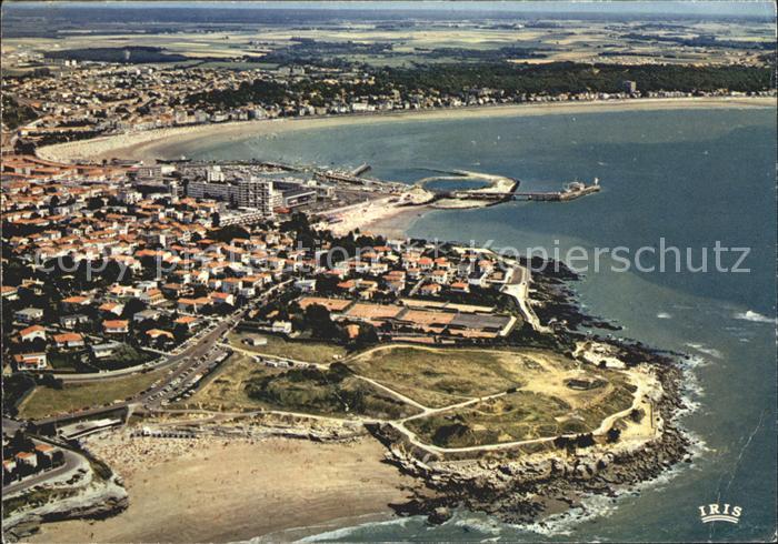 Royan 17 Vue generale et la plage du Chay
