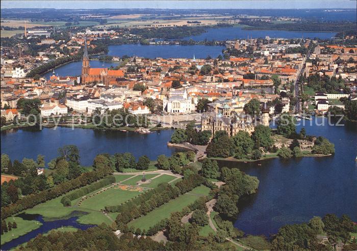 Schwerin Mecklenburg Schloss Landeshauptstadt Fliegeraufnahme