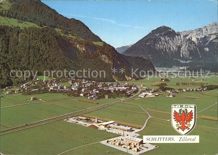 Schlitters Tirol Eingang ins Zillertal Sonnwendgebirge Rofanspitze Fliegeraufnah