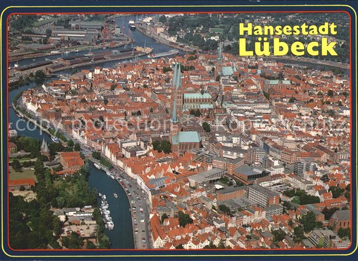 LueBECK  CITY Altstadt Hansestadt Trave Fliegeraufnahme