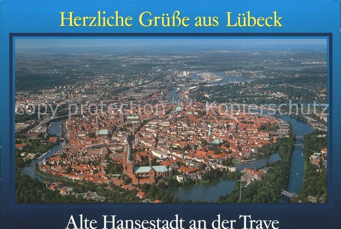 LueBECK  CITY Altstadt Hansestadt an der Trave Fliegeraufnahme