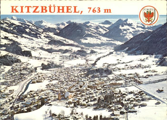 Kitzbuehel Tirol Wintersportplatz Alpenpanorama Fliegeraufnahme