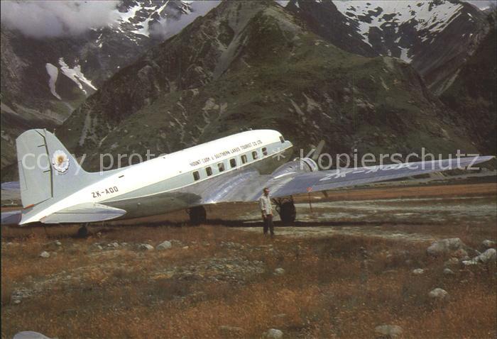 Flugzeuge Zivil Mount Cook and Southern Lakes Tourist DC3 ZK-AOD