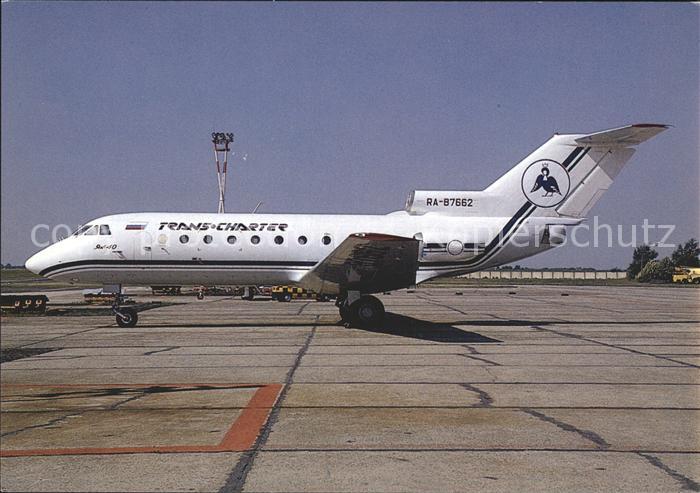 Flugzeuge Zivil Trans-Charter Yakovlev 40 RA-87662 c/n 9240625