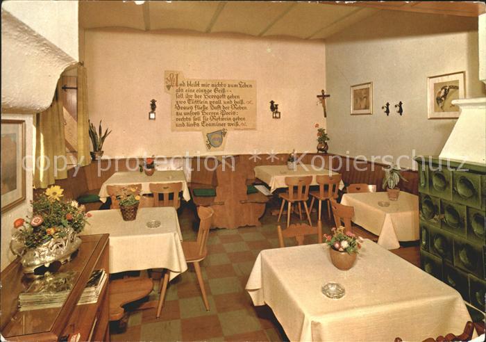 Bozen Suedtirol Cafe Restaurant Traminer Weinklause