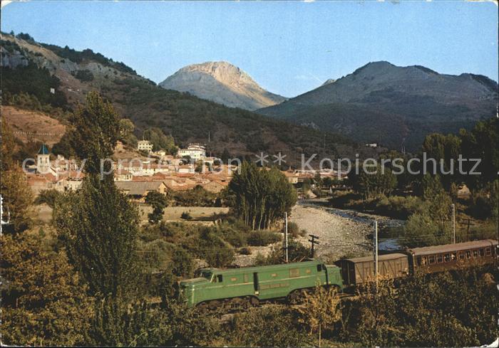 Pola de Gordon mit Eisenbahn