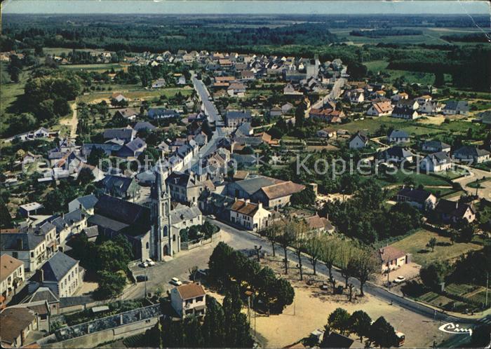 Saint-Cyr-en-Val Fliegeraufnahme