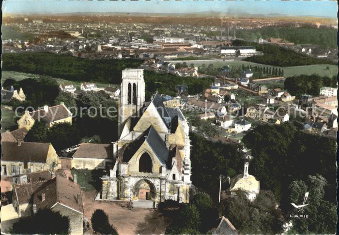 Montataire Fliegeraufnahme Eglise