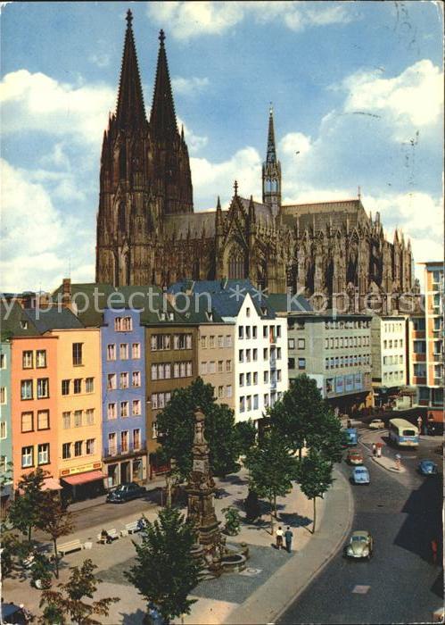 Koeln Rhein Altermarkt und Dom