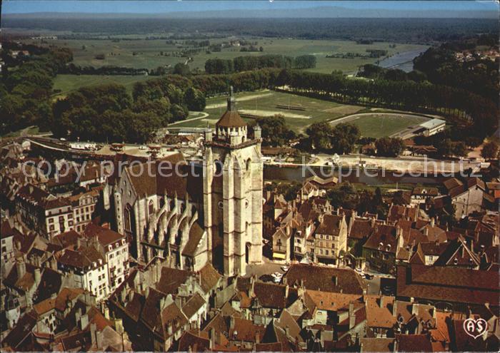 Dole Jura Fliegeraufnahme mit Basilika