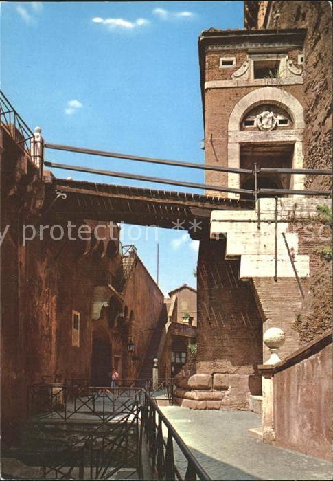Roma Rom Il Cortile del Salvatore