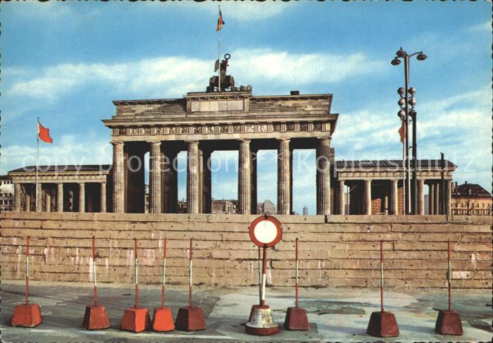 Brandenburgertor Mauer Berlin