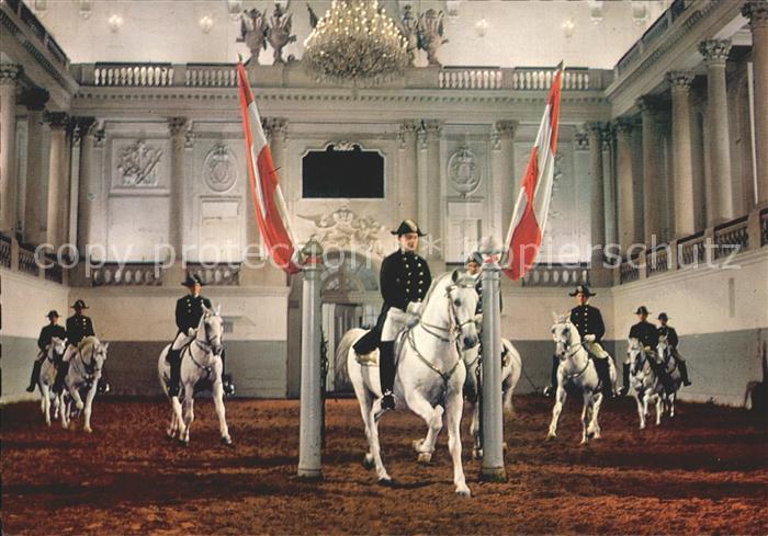 Reitsport Pferdesport Pferderennen Wien Spanische Reitschule Schulquadrille-Diag