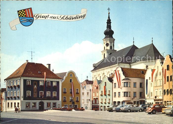 Schaerding Stadtplatz Stadtbrunnen Kirche