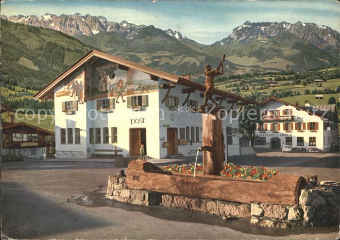 Reit Winkl Dorfplatz Kaisergebirge Post Brunnen