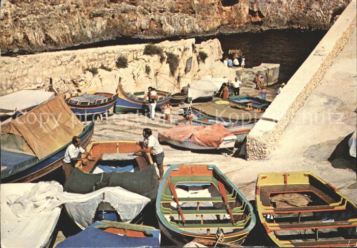 Wied iz-Zurrieq Fischboote