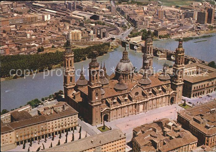 Zaragoza Saragossa Espana Pilarbasilik Fluss Ebro