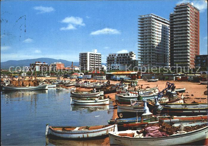 Palamos Strand Boot Hochhaeuser