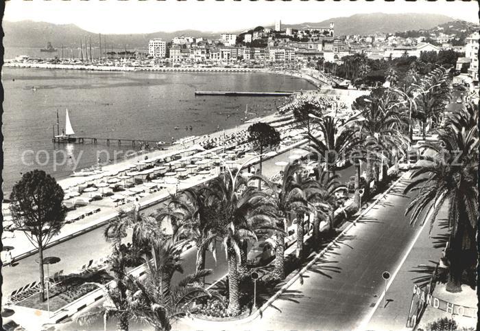 Cannes Alpes-Maritimes Croisette plage