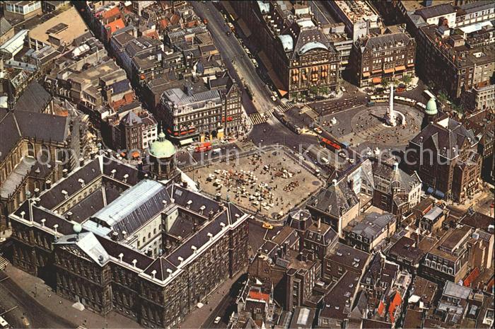 Amsterdam Niederlande Fliegeraufnahme Dam mit koeniglichem Palast und Nationalde