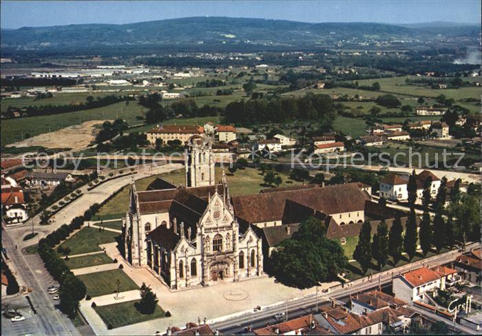 Bourg-en-Bresse Fliegeraufnahme Eglise de Brou
