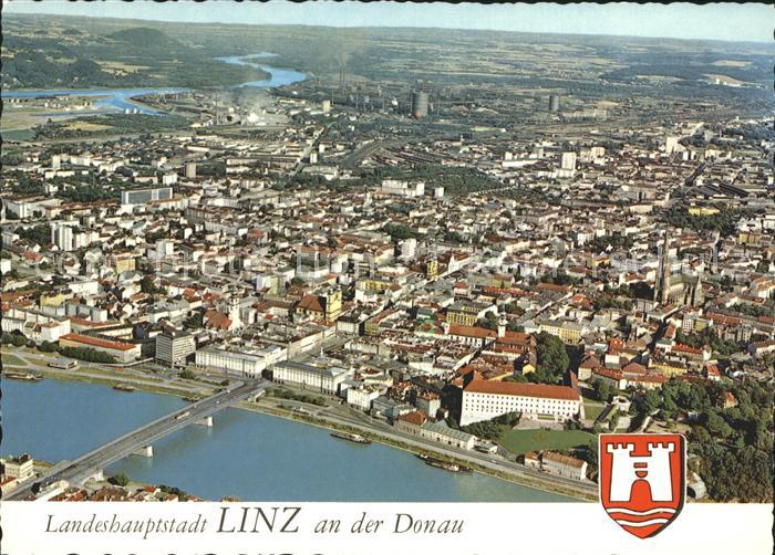 Linz Donau Fliegeraufnahme mit Donautal