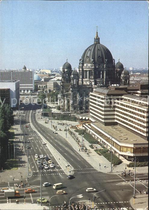 BERLIN  CITY Karl Liebknecht Strasse Hauptstadt der DDR