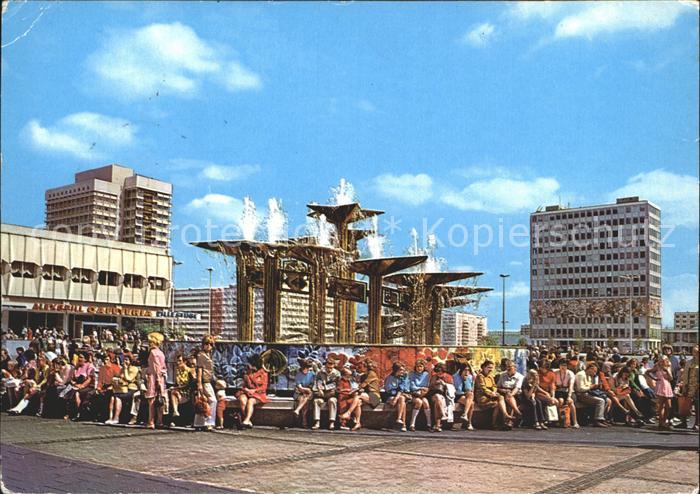 BERLIN CITY Alexanderplatz Brunnen