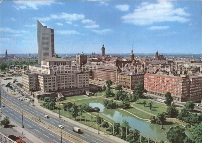 LEIPZIG Sachsen Stadtbild mit Oper Hochhaus Karl Marx Universitaet Messestadt