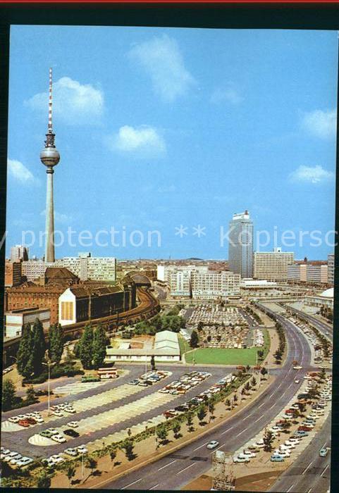 BERLIN  CITY Zentrum Fernsehturm Hauptstadt der DDR