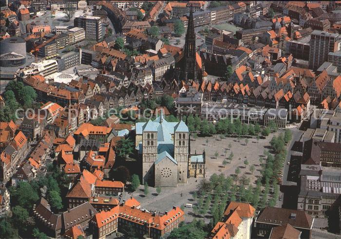 Muenster Westfalen Fliegeraufnahme Dom und Lambertikirche