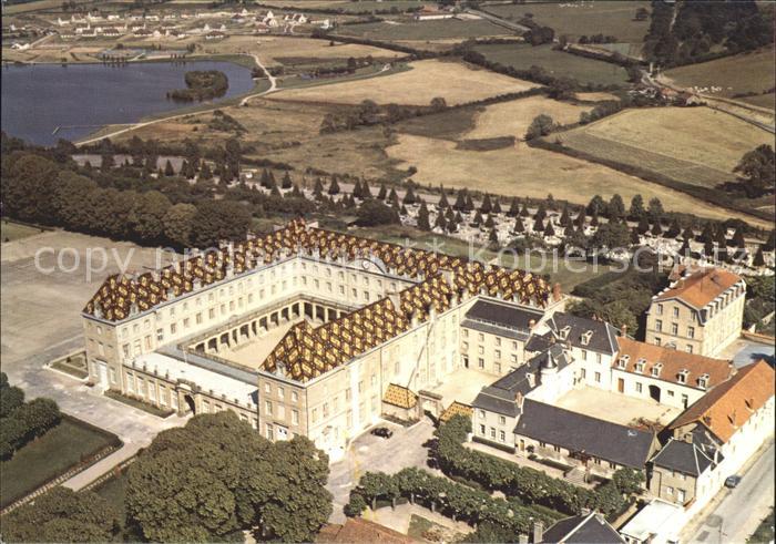 Autun Fliegeraufnahme Schloss