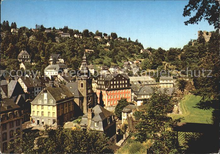 Monschau Montjoie NRW Evangelische Kirche und Burgruine
