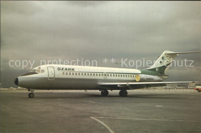 Flugzeuge Zivil McDonnell-Douglas DC 9-15 N490SA Ozark Airlines