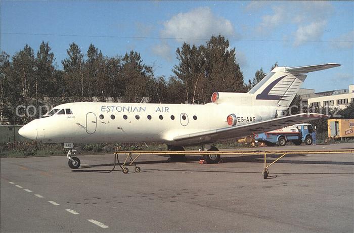 Flugzeuge Zivil Estonian Air Yakolev 40 ES-AAS c/n 9632049