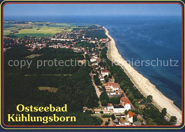 Kuehlungsborn Ostseebad Fliegeraufnahme mit Strand