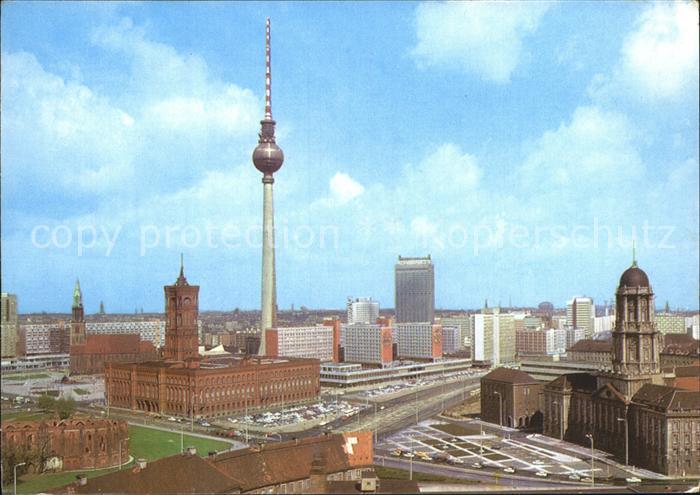 BERLIN CITY Fliegeraufnahme Rathaus Fernsehturm