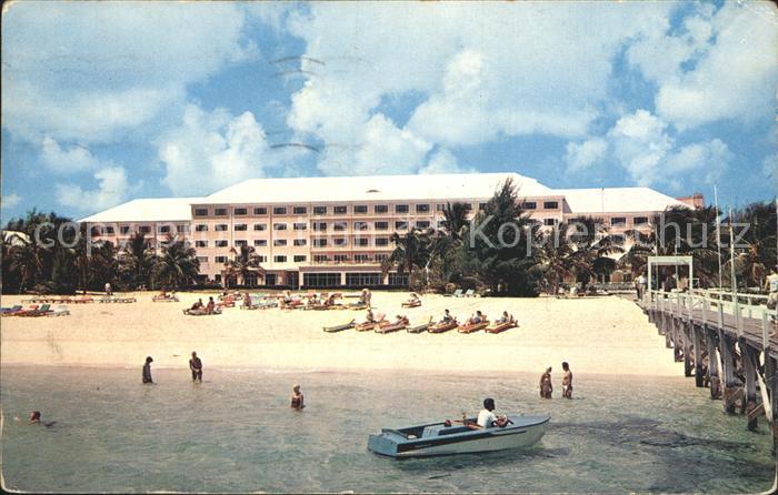 Nassau City Emerald Beach Hotel