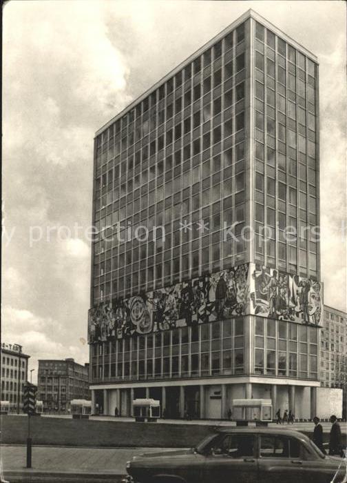 BERLIN  CITY Haus des Lehrers am Alexanderplatz Hauptstadt der DDR