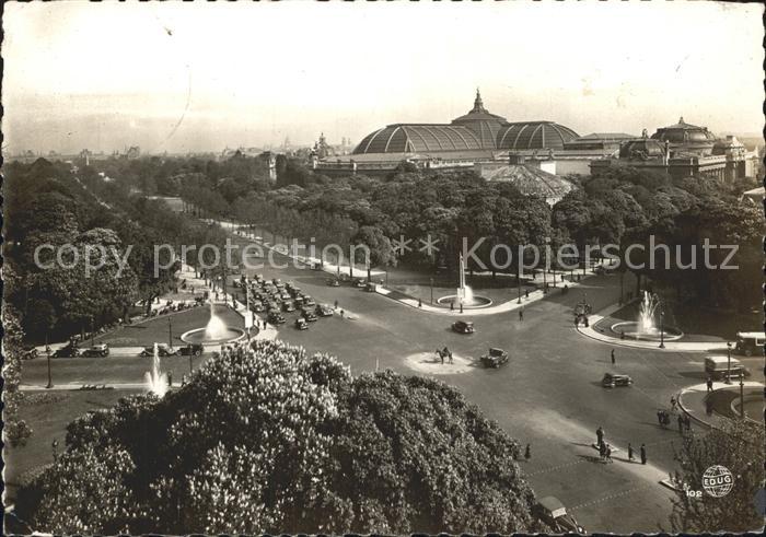 Paris Le Rond Point des Champs Elysees
