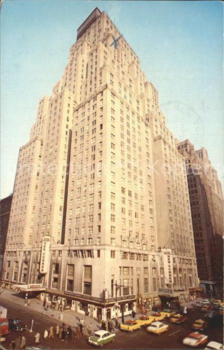 New York City Skyscraper Hotel New Yorker