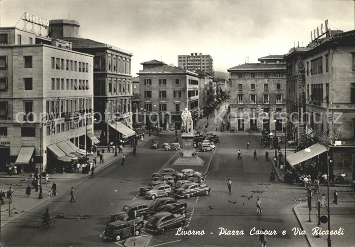 Livorno Piazza Cavour e via Ricasoli