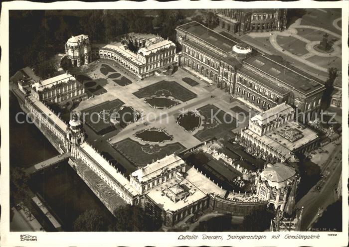 DRESDEN Elbe Zwingeranlagen mit Gemaeldegalerie Fliegeraufnahme