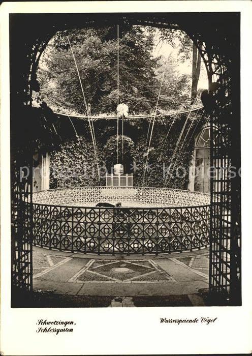 Schwetzingen Schlossgarten Wasserspeiende Voegel