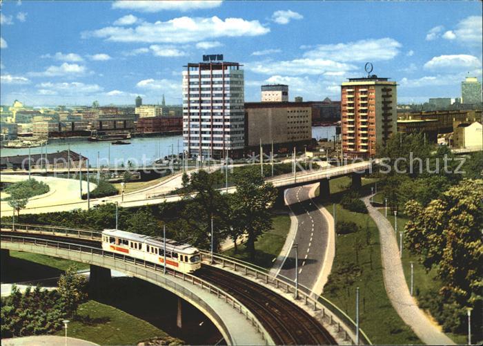 MANNHEIM BW Rheinhafen Strassenbahn Hochhaus