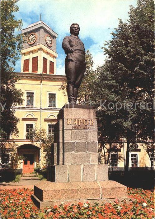 Pskov S.M. Kirow Denkmal Statue
